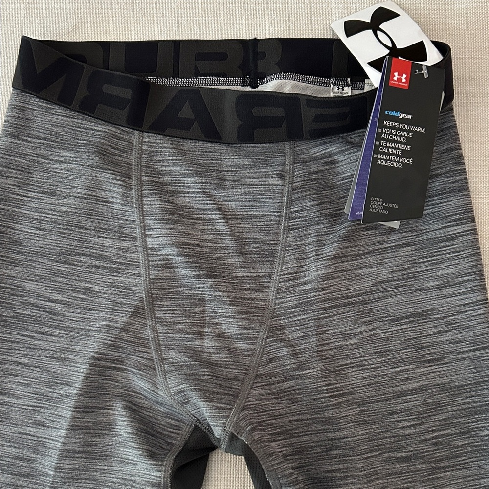 Under Armour Youth Gray base layer cold gear